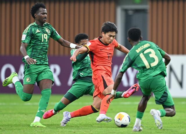 体育赛事数据-国青无缘世青赛恐再错过土伦杯 多人将跳级U22